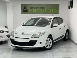 Blanco Usado 2011 Renault Mégane III Authentique Utilitario | 4990 € (Precio justo)