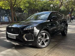 Santorini black Usado 2024 Jaguar E-Pace R-Dynamic SUV | 42.900 €