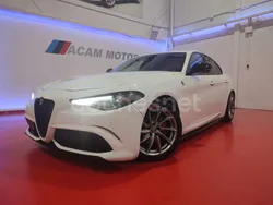 Blanco Usado 2016 Alfa Romeo Giulia Super Berlina | 16.990 € (Caro)