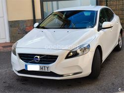 Blanco Usado 2013 Volvo V40 Kinetic Familiar | 10.800 € (Caro)