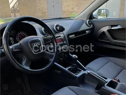 Blanco Usado 2012 Audi A3 Ambiente Berlina | 7600 € (Precio justo)