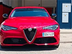 Rojo Usado 2019 Alfa Romeo Giulia Veloce Berlina | 24.900 € (Super precio)