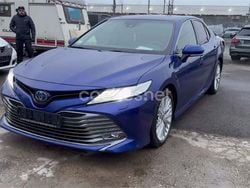 Azul Usado 2021 Toyota Camry Luxury Berlina | 18.500 € (Un poco caro)