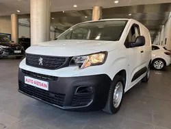 Blanco Usado 2021 Peugeot Partner S Monovolumen | 11.990 € (Precio justo)