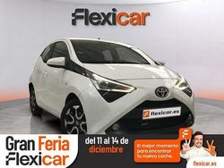 Blanco Usado 2018 Toyota Aygo X-play Utilitario | 13.790 € (Un poco caro)