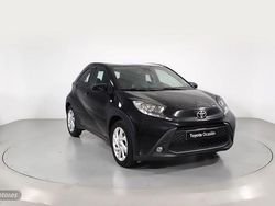Negro Usado 2024 Toyota Aygo Play Utilitario | 15.200 € (Un poco caro)