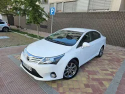 Blanco Usado 2012 Toyota Avensis Advance Berlina | 6200 € (Buen precio)