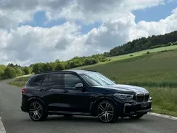 Negro Usado 2019 BMW X5 M Comfort Edition SUV | 67.800 €