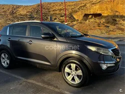 Gris / plata Usado 2012 Kia Sportage SUV | 7500 € (Precio justo)