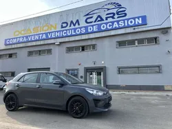 Gris Usado 2022 Kia Rio Sport Utilitario | 16.500 € (Un poco caro)