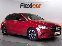 Rojo Usado 2019 Mercedes B200 Monovolumen | 17.390 €