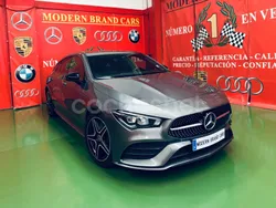 Gris / plata Usado 2020 Mercedes CLA200 Shooting Brake Familiar | 24.490 € (Precio justo)