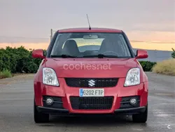 Rojo Usado 2007 Suzuki Swift Sport Berlina | 5990 € (Un poco caro)