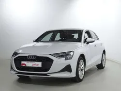 Blanco Usado 2024 Audi A3 Sportback Advanced Utilitario | 26.700 € (Buen precio)
