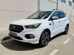 Blanco Usado 2017 Ford Kuga ST-Line SUV | 15.490 € (Precio justo)
