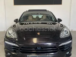 Violeta / lila Usado 2012 Porsche Cayenne Turbo S SUV | 25.500 €