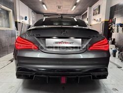 Gris / plata Usado 2014 Mercedes CLA45 AMG AMG Berlina | 28.990 € (Buen precio)