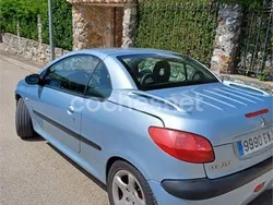 Gris / plata Usado 2002 Peugeot 206 Descapotable | 3000 € (Precio justo)