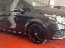 Gris Usado 2021 Mercedes V300 Avantgarde Monovolumen | 58.990 € (Buen precio)