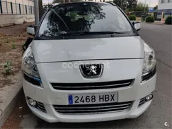 Blanco Usado 2011 Peugeot 5008 Sport Monovolumen | 9200 € (Precio justo)