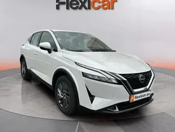 Blanco Usado 2023 Nissan Qashqai Acenta SUV | 21.490 € (Buen precio)
