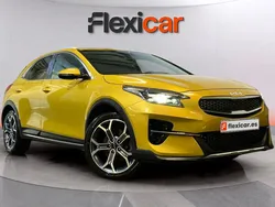 Amarillo Usado 2022 Kia XCeed SUV | 21.230 € (Precio justo)