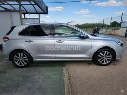 Gris / plata Usado 2018 Hyundai i30 Berlina | 15.200 € (Precio justo)