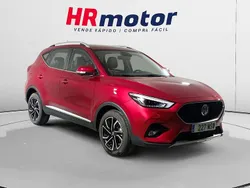 Rojo Usado 2024 MG ZS Luxury Berlina | 17.590 € (Precio justo)