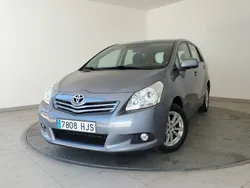 Gris Usado 2012 Toyota Verso Active Monovolumen | 7300 € (Precio justo)