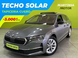 Gris Usado 2025 Skoda Octavia Selection Utilitario | 29.800 € (Precio justo)