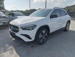 Blanco Nuevo 2025 Mercedes GLA200 SUV | 39.950 €