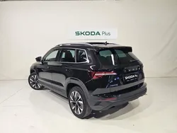 Negro Nuevo 2025 Skoda Karoq SUV | 34.500 € (Un poco caro)