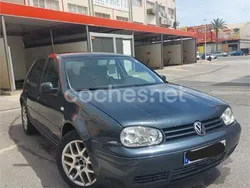 Azul Usado 2003 VW Golf IV Highline Berlina | 2150 € (Buen precio)