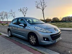 Azul Usado 2011 Peugeot 207 Business-Line Berlina | 3500 € (Precio justo)