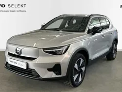 Plateado Usado 2023 Volvo XC40 Plus SUV | 45.900 € (Caro)