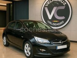 Negro Usado 2011 Opel Astra Edition Berlina | 8500 € (Precio justo)