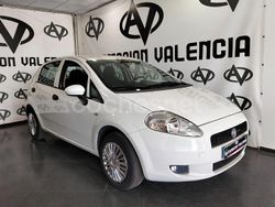 Blanco Usado 2011 Fiat Punto Active Utilitario | 5700 € (Precio justo)