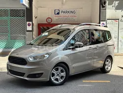 Marrón Usado 2015 Ford Tourneo Courier Trend Monovolumen | 10.995 € (Precio justo)