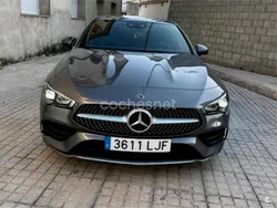 Gris / plata Usado 2019 Mercedes CLA200 Berlina | 29.000 € (Un poco caro)
