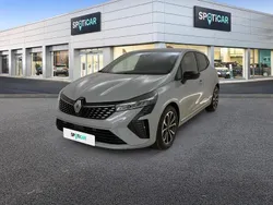 Gris Usado 2024 Renault Clio V Techno Berlina | 18.900 € (Un poco caro)