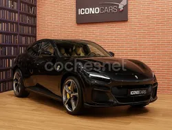 Negro Usado 2025 Ferrari Purosangue SUV | 599.900 € (Super precio)