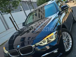 Azul Usado 2017 BMW 318 Comfort Edition Berlina | 14.800 € (Precio justo)