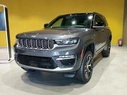 Gris Nuevo 2025 Jeep Grand Cherokee Summit SUV | 78.850 €
