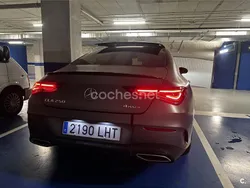 Gris / plata Usado 2020 Mercedes CLA250 Berlina | 35.600 € (Precio justo)