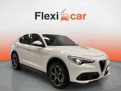 Blanco Usado 2019 Alfa Romeo Stelvio Executive SUV | 21.290 € (Buen precio)