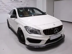 Blanco Usado 2013 Mercedes CLA45 AMG AMG Berlina | 32.800 € (Caro)