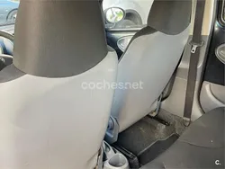Negro Usado 2012 Toyota Aygo Connect Style Utilitario | 3500 € (Super precio)