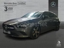 Gris Usado 2023 Mercedes CLA200 Shooting Brake Familiar | 35.990 € (Precio justo)