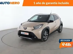 Beige Usado 2023 Toyota Aygo Utilitario | 18.299 € (Caro)