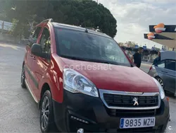 Rojo Usado 2016 Peugeot Partner Tepee Active Monovolumen | 9500 € (Precio justo)